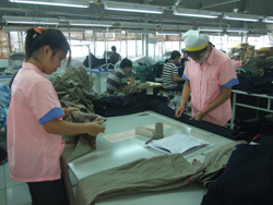 Dự án sản xuất hàng may mặc xuất khẩu của Công ty TNHH Seyoung INC giải quyết việc làm cho 400 lao động địa phương